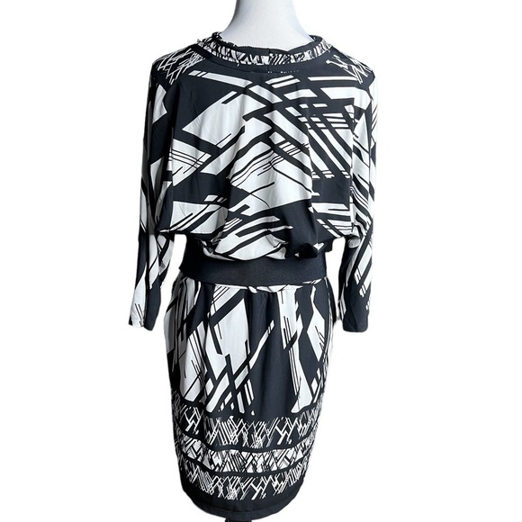 Dressbarn Geometrical, Business Casual 16 - Picture 2 of 8